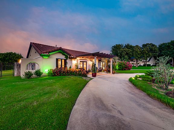 3rd image of 6001 Hunter Ct