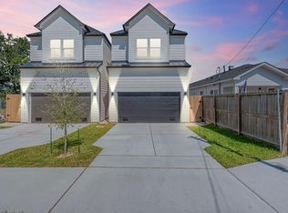 123 Amundsen St #B, Houston, TX 77009