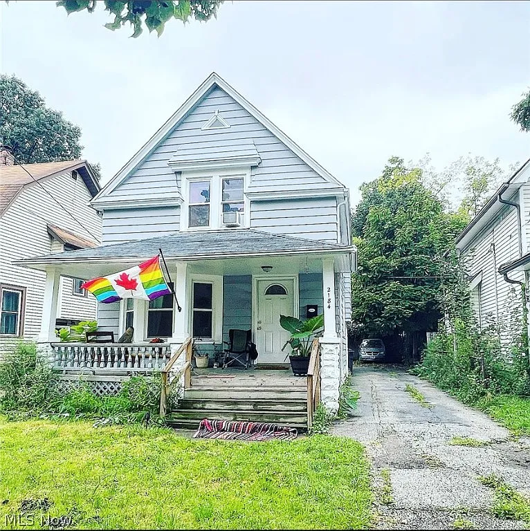 2184 W 103rd St photo 1