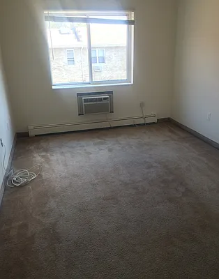 Rented by BuySell Real Estate Inc | media 3