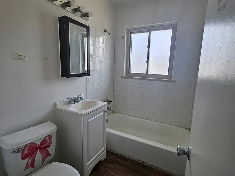 1383 Moline St — Photo 3