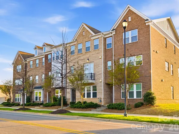 11515 Red Rust Ln, Charlotte, NC 28277
