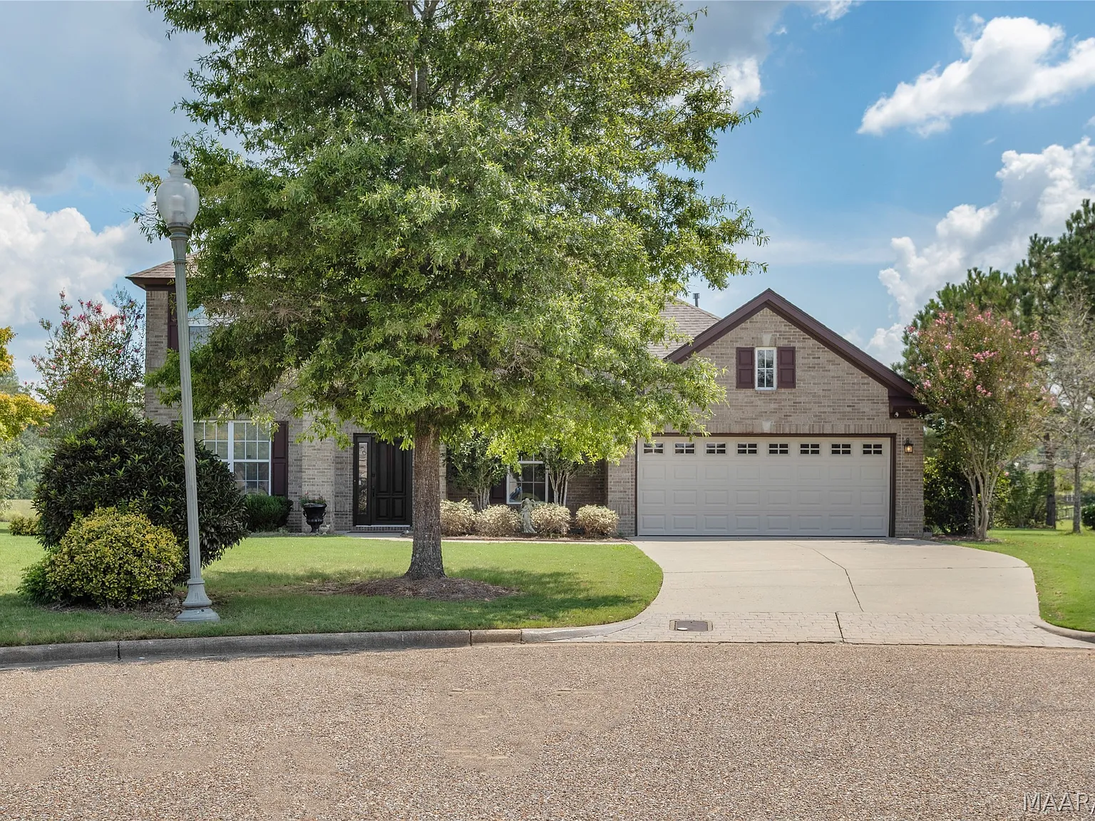 4 bed, 3.5 bath, 2854 sqft, $3,000 — Photo 3