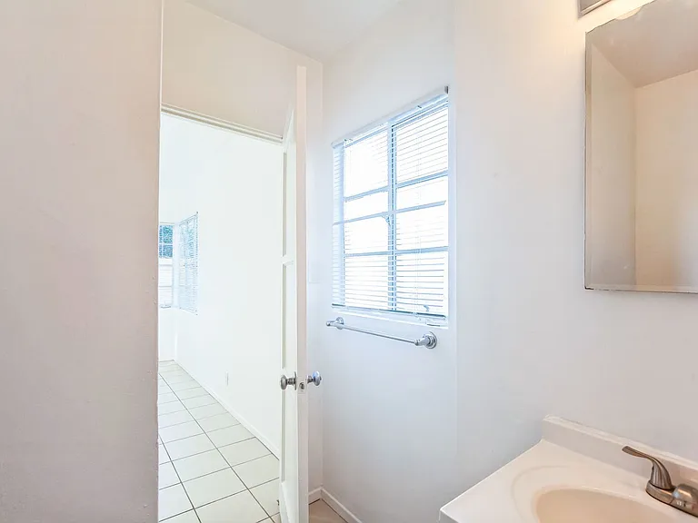 1311 Camino Amapola — Photo 6