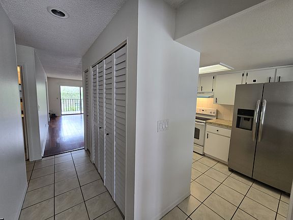 3rd image of 2225 62nd Ave N