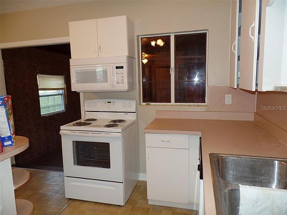 3rd image of 2320 23rd St S