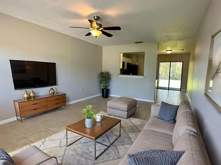 544 Imperial Pl — Photo 3