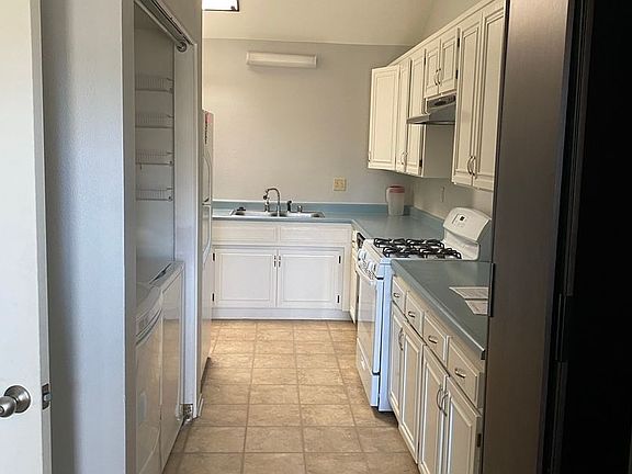 3rd image of 1185 E Foothill Blvd APT 26