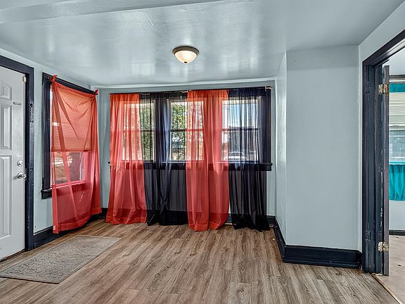 3rd image of 2335 11th St