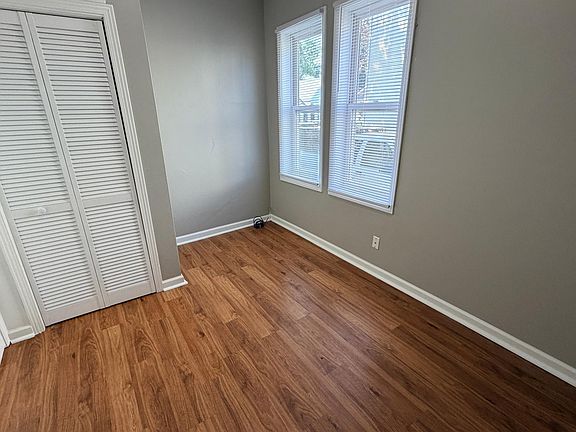 5th image of 353 Lawson Ave E