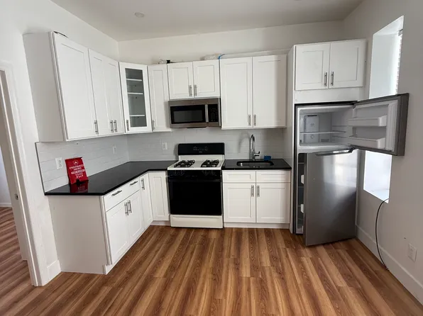 320 Ovington Avenue image 1 of 11