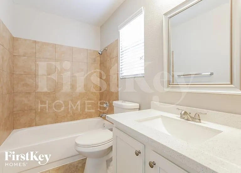 2100 Storkspur Way — Photo 13