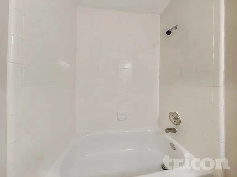 7002 Echo Pines Dr — Photo 16