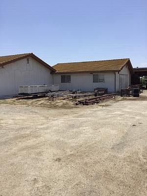 5th image of 22881 Avenue 70