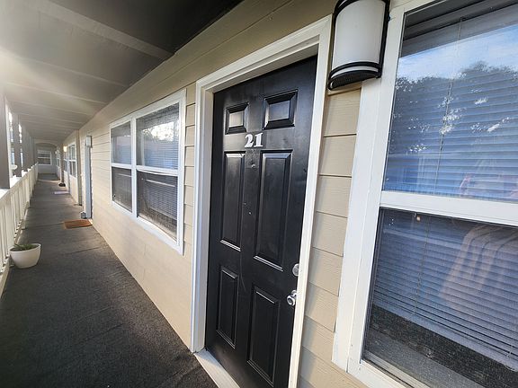 2nd image of 1615 Thornton Ave #21
