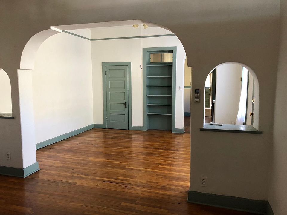 1st image of 246 E 12th St #246