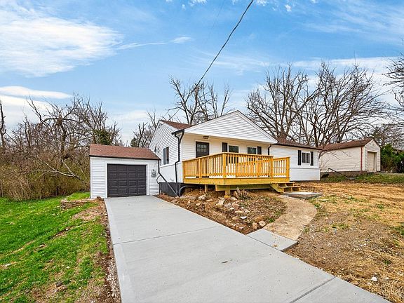 4th image of 10055 Ronnie Rd