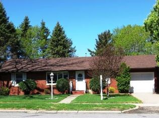 141 7th St, Albany, MN 56307