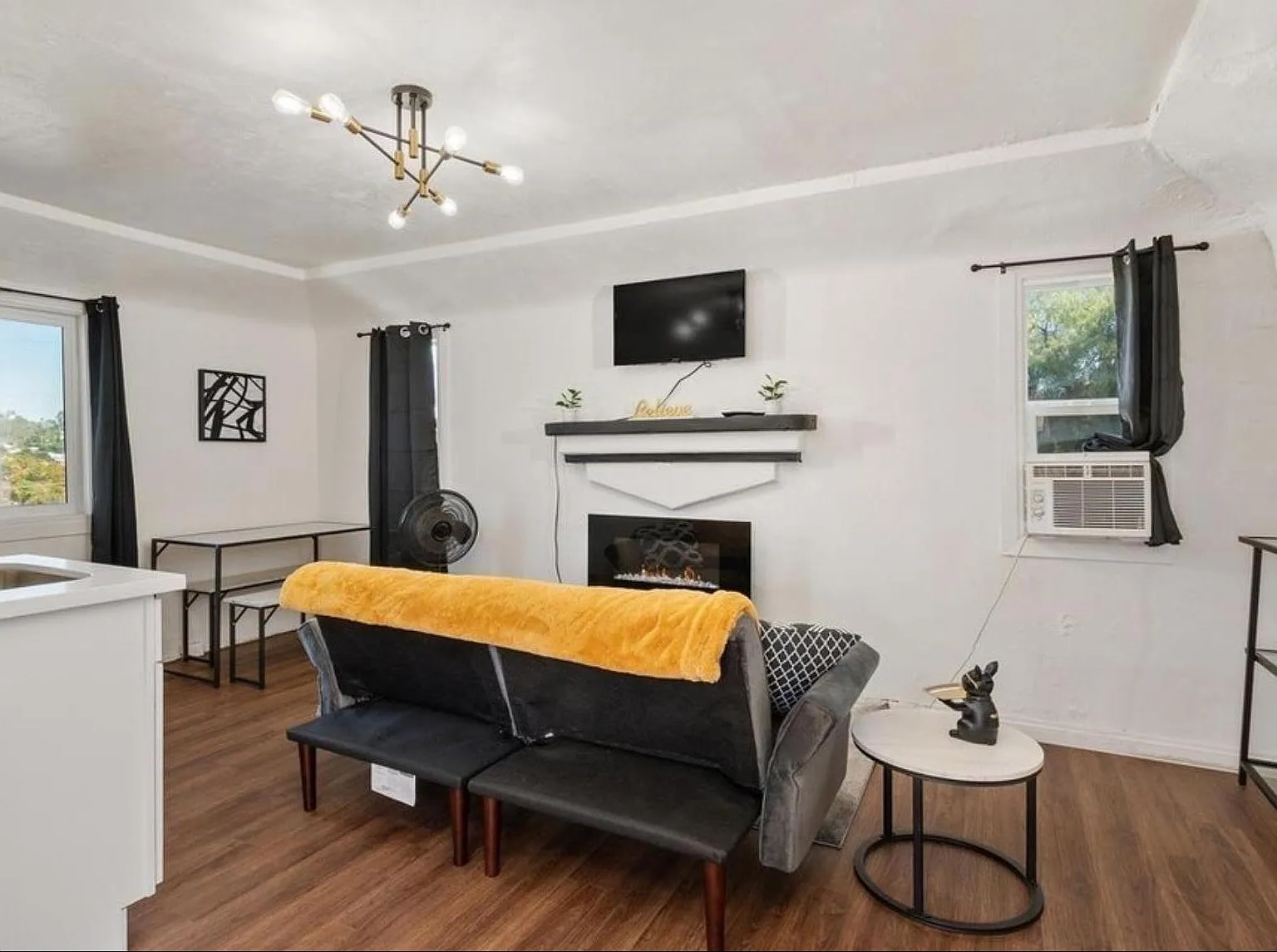 1 bed, 575 sqft, $1,695 — Photo 2