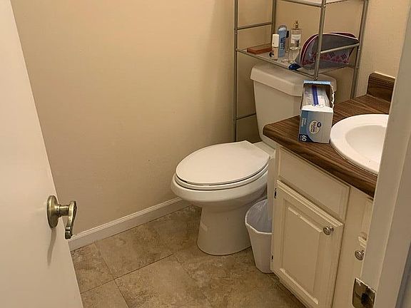 5th image of 998 W Beaver Creek Blvd Suite D309