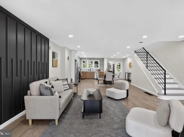 6467 Woodcrest Ave, Philadelphia, PA 19151