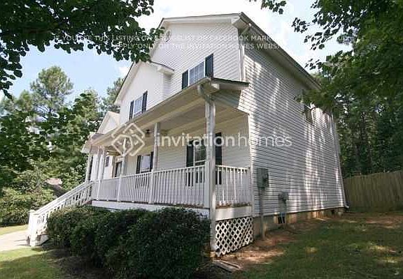 3rd image of 125 Greatwood Dr
