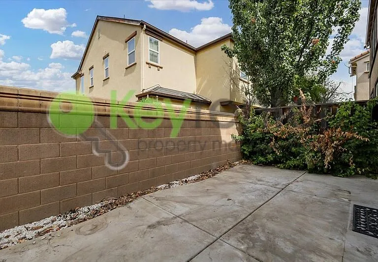 1104 Impressionist Loop — Photo 34