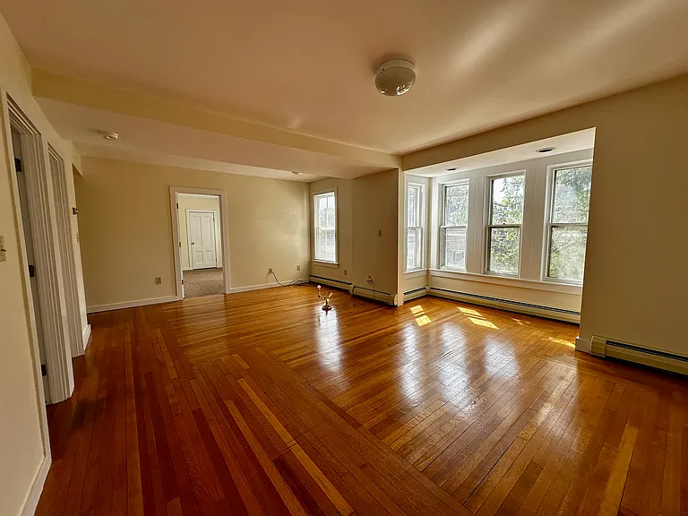 53 Montowese St #2 — Photo 10