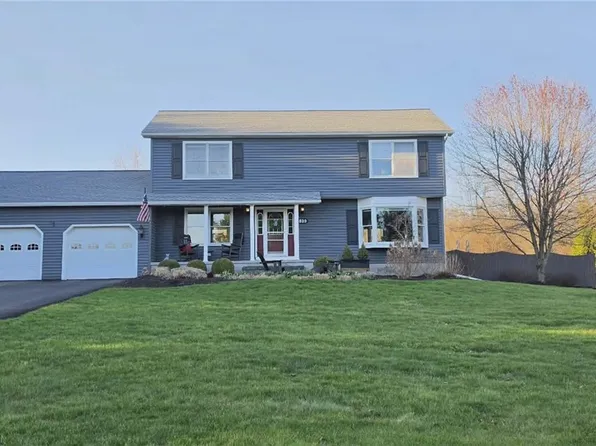 529 Hoy Rd, Cortland, NY 13045