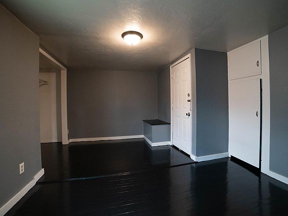 4th image of 895 Howard St #10767944