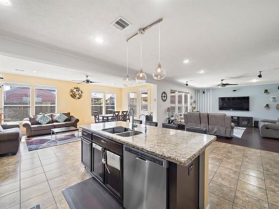 2nd image of 16535 Lanesborough Dr