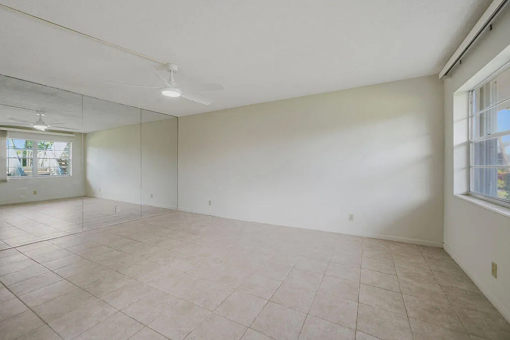 2 bed, 1.5 bath, 798 sqft, $1,500 — Photo 3