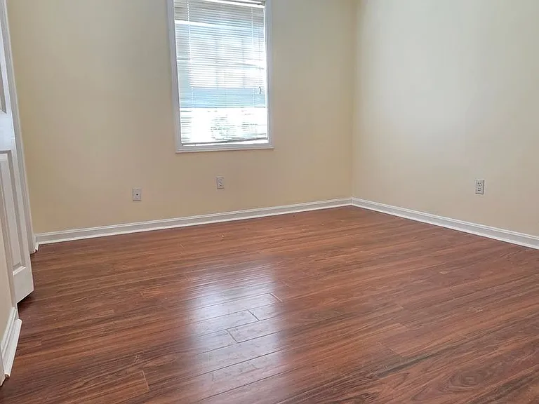 140 Byerly Blvd — Photo 22