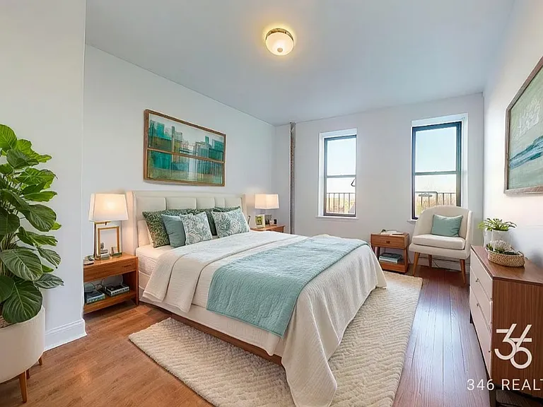 596 Edgecombe Ave #2ID — Photo 2