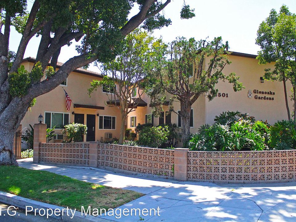 1st image of 2501 N Glenoaks Blvd APT C