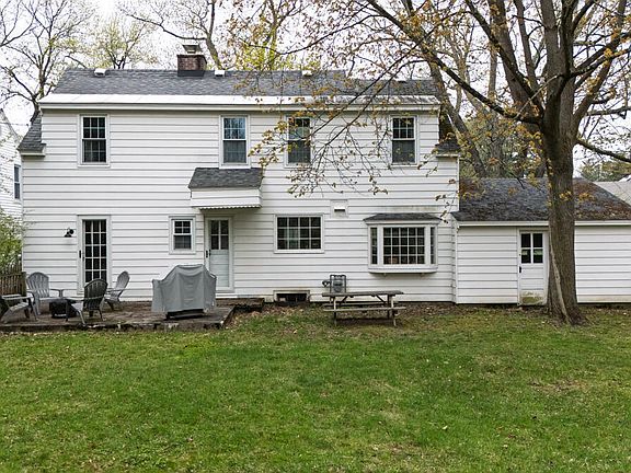3rd image of 1380 Clifton Park Road