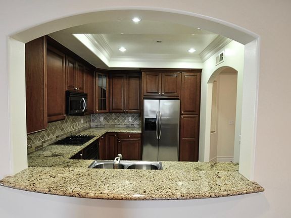5th image of 4510 Murietta Ave. 3 #2.5