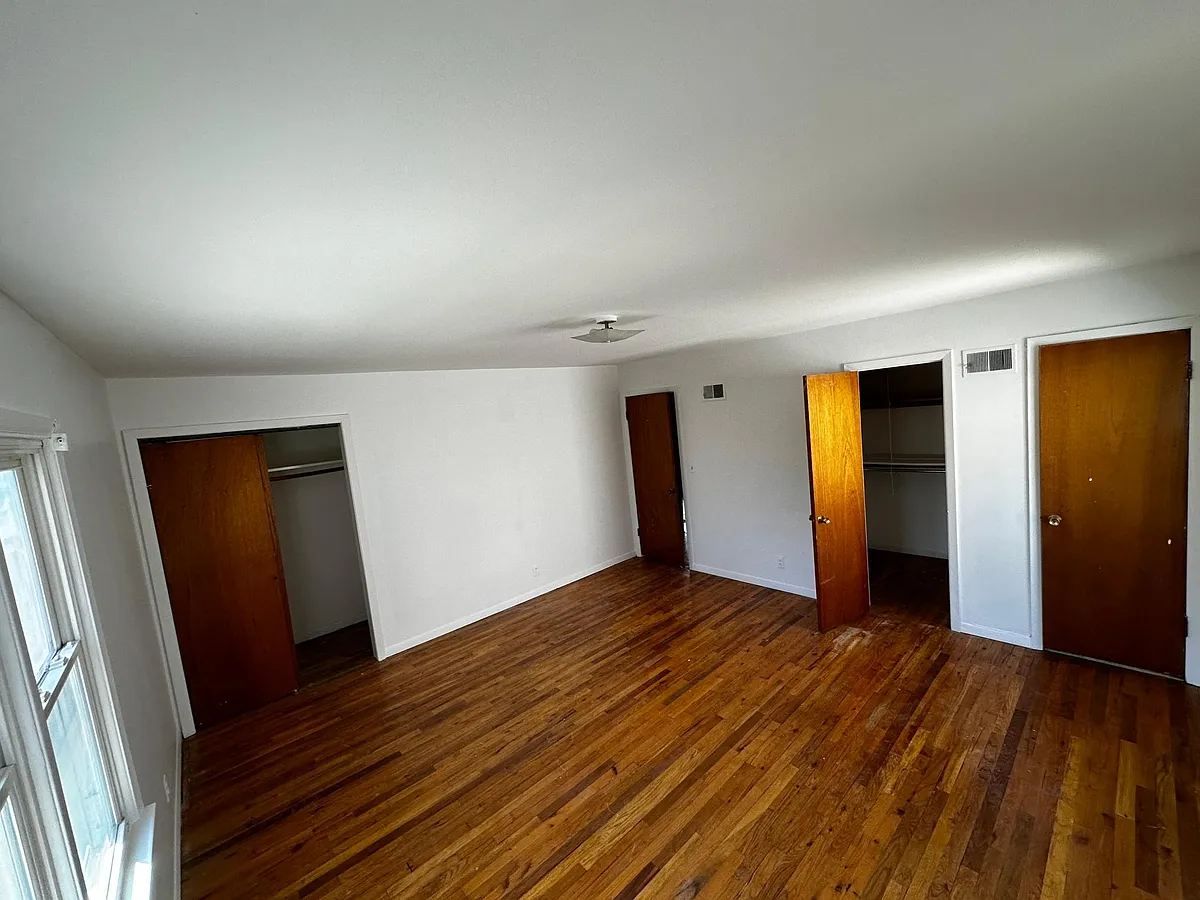 Master Bedroom (with on suite bathroom and large closet). - 458 Highland Ave #3