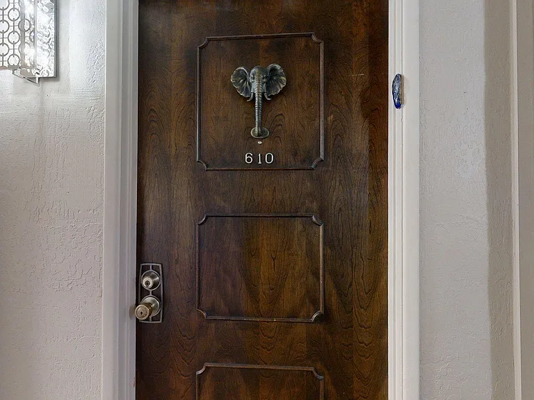 7950 E Camelback Rd #610 — Photo 18