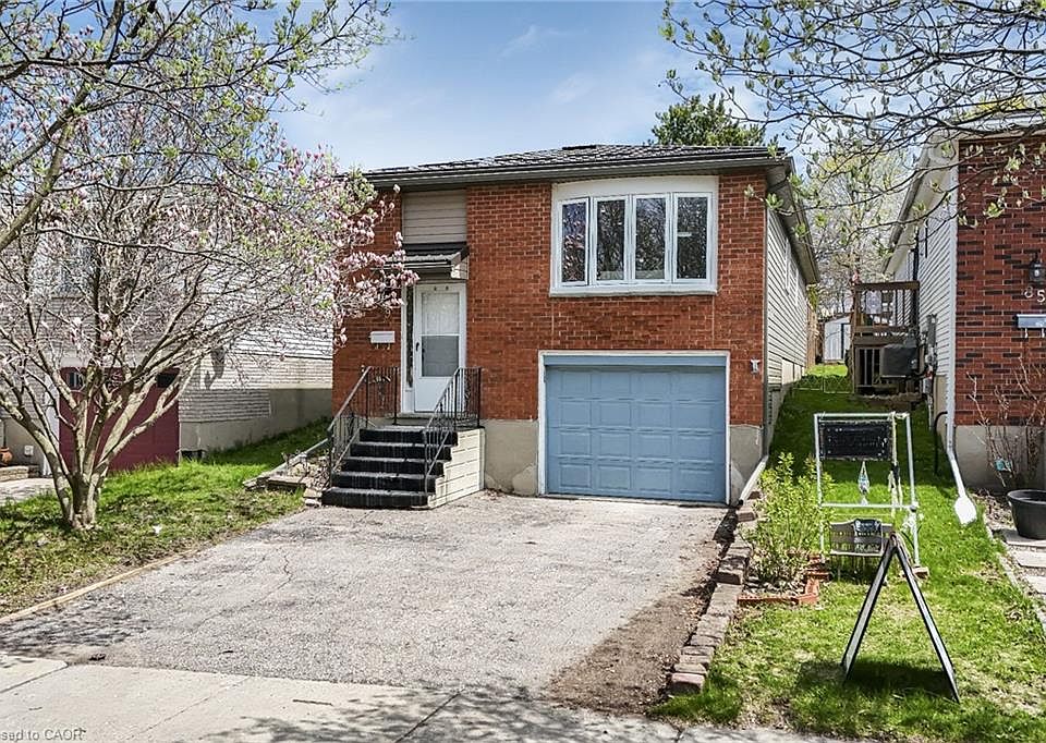 1st image of 89 Ristau Cres