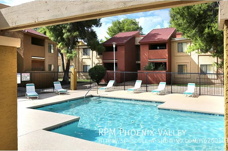 825 S River Dr — Photo 12