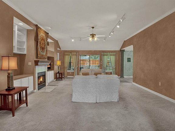 4th image of 3522 S Peach Hollow Cir