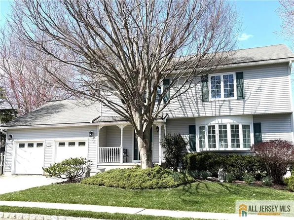 12 Anderson Ave, Monroe Township, NJ 08831