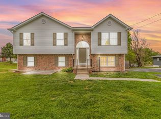 2471 Sulphur Springs Rd, Inwood, WV 25428