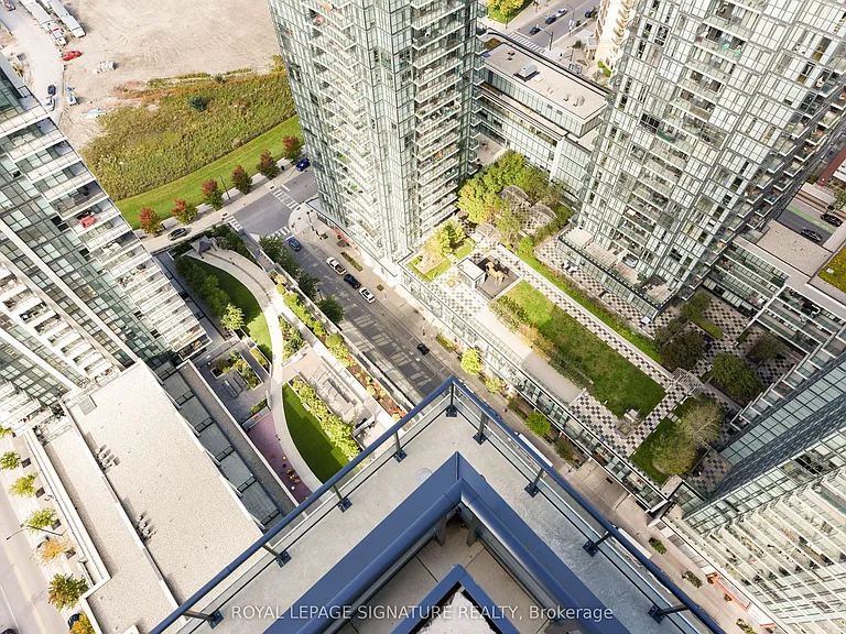 4055 Parkside Village Dr #Penthouse 3 — Photo 2