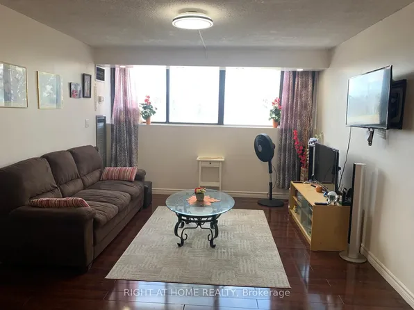 10 Tapscott Rd Unit 409, Toronto, ON M1B 3L9