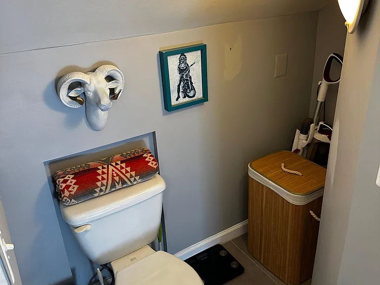 6012 Bush Hill Dr — Photo 25