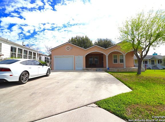 2nd image of 218 Josephine Tobin Dr
