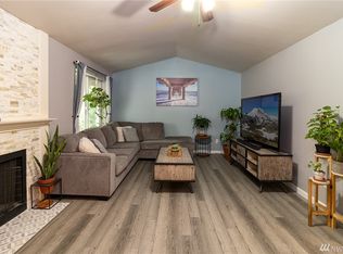 1009 112th St SE APT B302, Everett, WA 98208