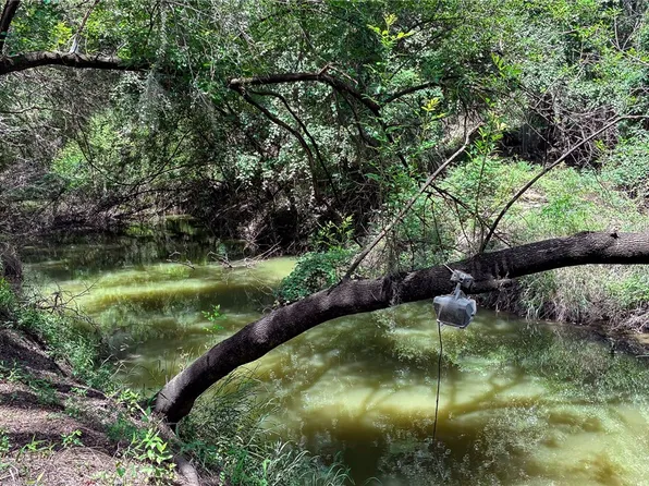 111 Choke Canyon Ests, Three Rivers, TX 78071